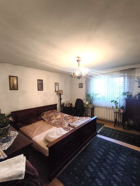 Jilava- Tineretului- Casa solida- 1000mp Teren-260mp -175.000 EUR