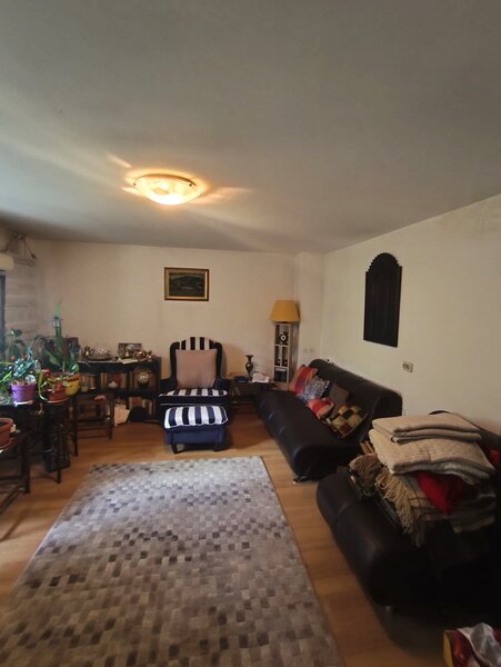 Jilava- Tineretului- Casa solida- 1000mp Teren-260mp -175.000 EUR